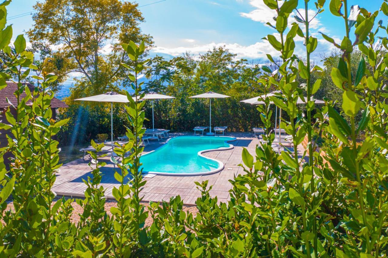 Vista Allegra Pagoda - Villa Con Piscina 科隆内拉 外观 照片