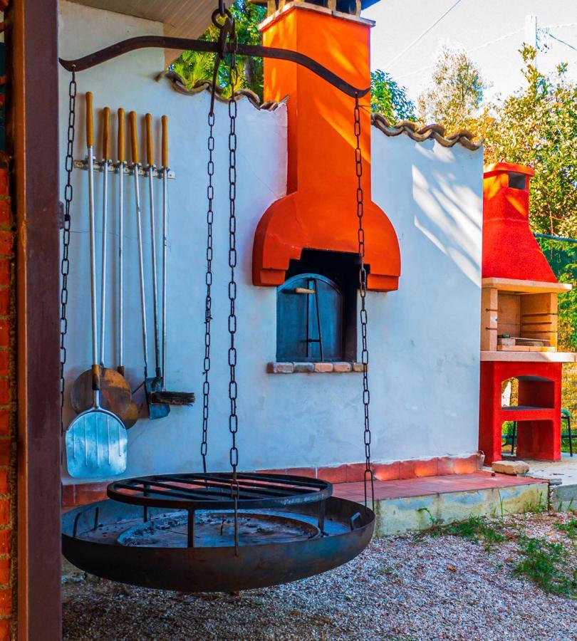Vista Allegra Pagoda - Villa Con Piscina 科隆内拉 外观 照片